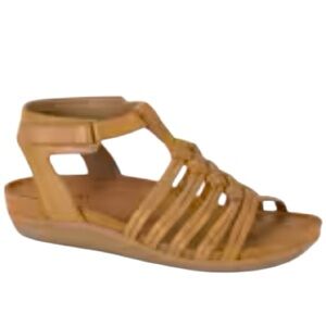 NWT BareTraps Jaime Wedge Sandals Size 8 1/2